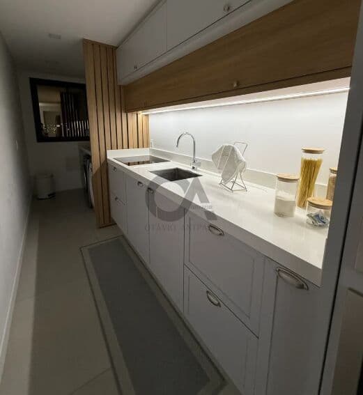 Foto de Apartamento Finamente Mobiliado no Centro – 83m² | Varanda com Churrasqueira | Centro - Palhoça/SC