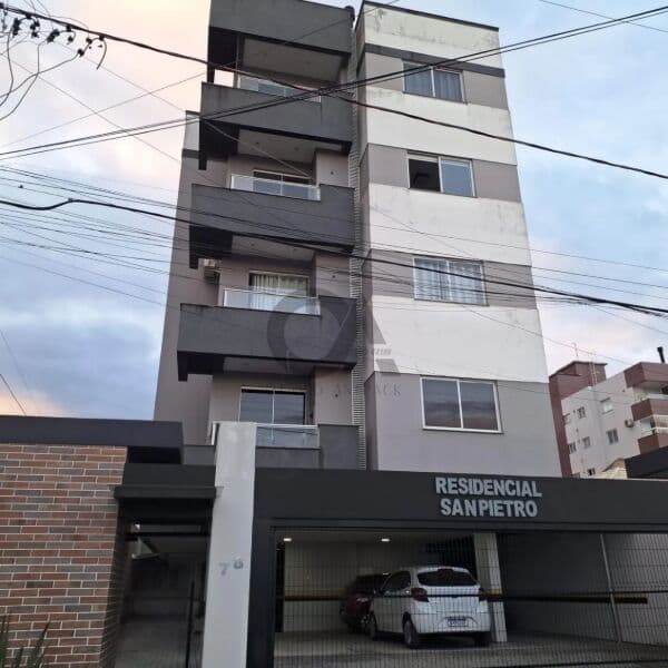 Foto de Cobertura Moderna 3 Dormitórios (1 Suíte) 90 m² | Ponte do Imaruim - Palhoça/SC